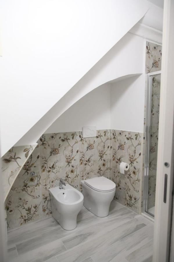 La Maison Piazza Del Popolo Manfredoine Extérieur photo