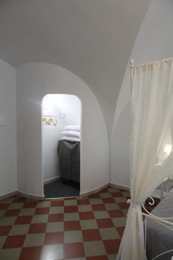 La Maison Piazza Del Popolo Manfredoine Extérieur photo